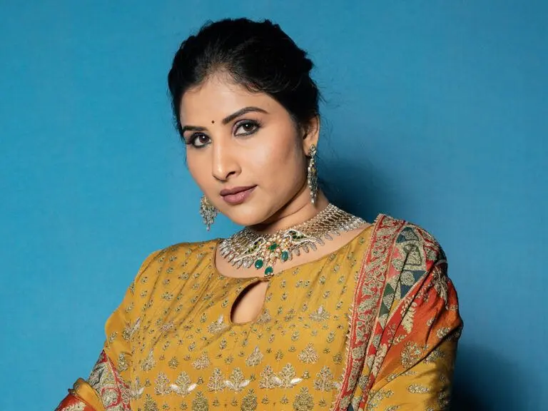 మంగ్లీ బర్త్‌డే పార్టీ వివాదం